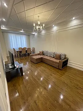 Kirayə verilir 2 otaqlı mənzil 70 m² — Bakı 2 otaq 70.00 m²