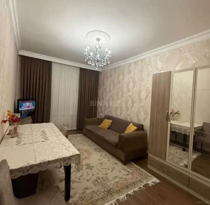 Satılır 2 otaqlı mənzil 60 m²