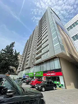 Satılır 3 otaqlı mənzil 170 m² — Bakı 3 otaq 170.00 m²