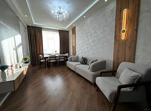 Satılır 3 otaqlı mənzil 80 m² — Bakı, Həzi Aslanov qəs. 3 otaq 80.00 m²