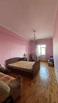 Satılır 3 otaqlı mənzil 130 m² — Bakı, Binəqədi 3 otaq 130.00 m²