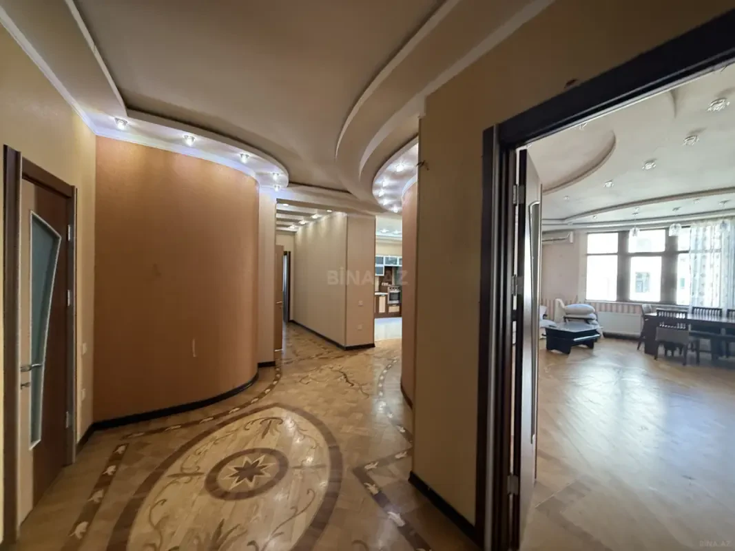Kirayə verilir 3 otaqlı mənzil 165 m²