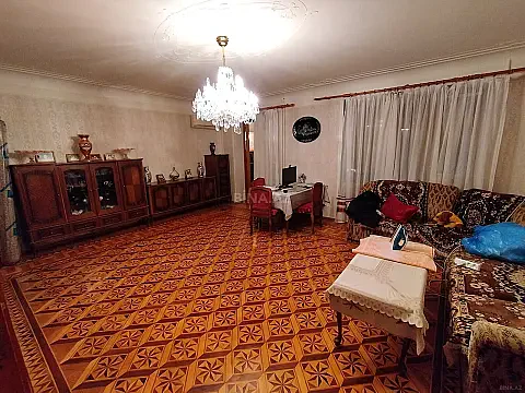 Satılır 4 otaqlı mənzil 110 m² — Bakı 4 otaq 110.00 m²