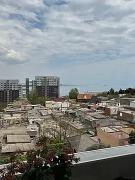 Satılır 4 otaqlı mənzil 120 m² — Bakı 4 otaq 120.00 m²