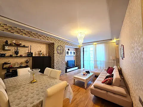 Satılır 3 otaqlı mənzil 146 m² — Bakı 3 otaq 146.00 m²