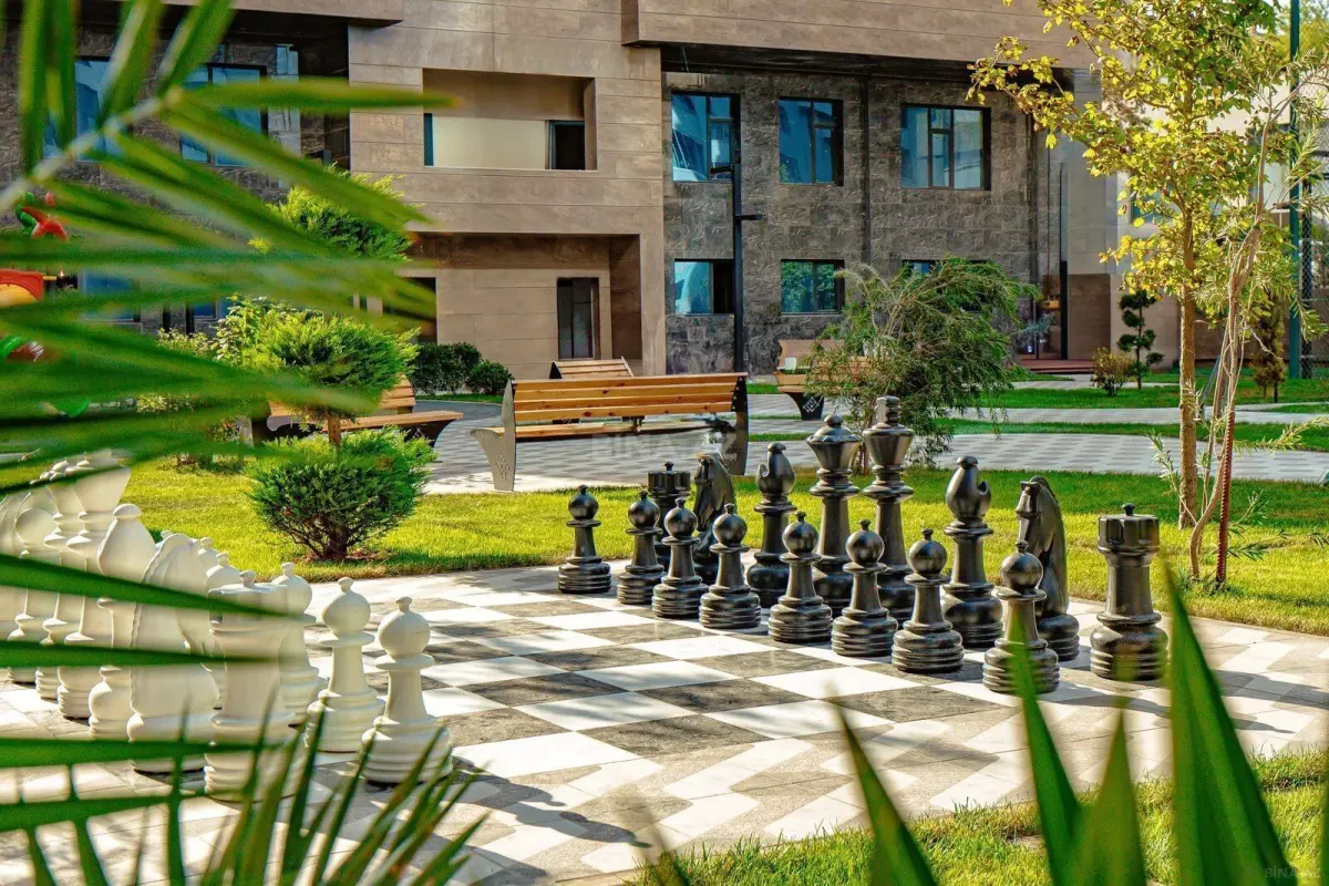 Satılır 2 otaqlı mənzil 91 m²
