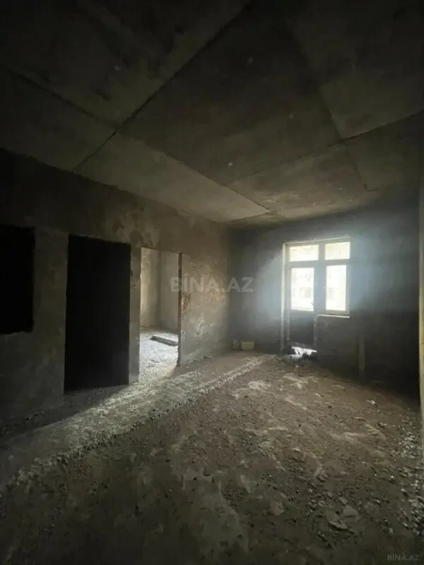 Satılır 3 otaqlı mənzil 115 m²