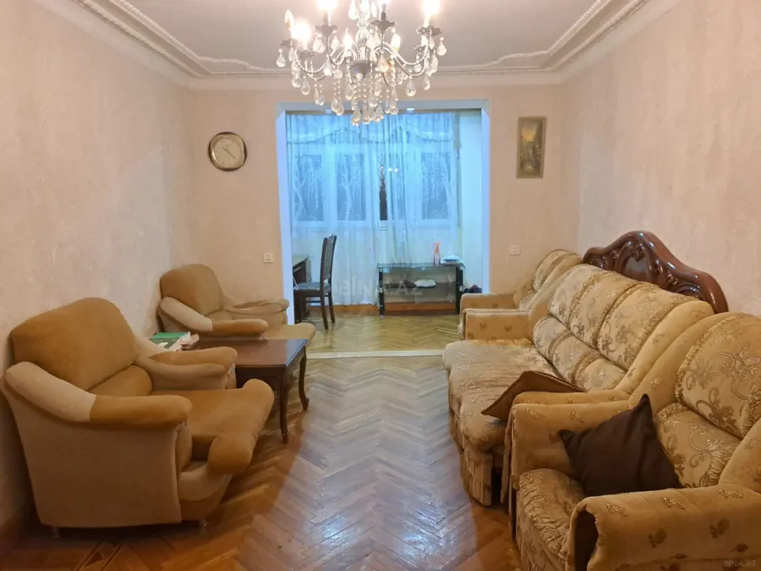 Kirayə verilir 3 otaqlı mənzil 90 m²