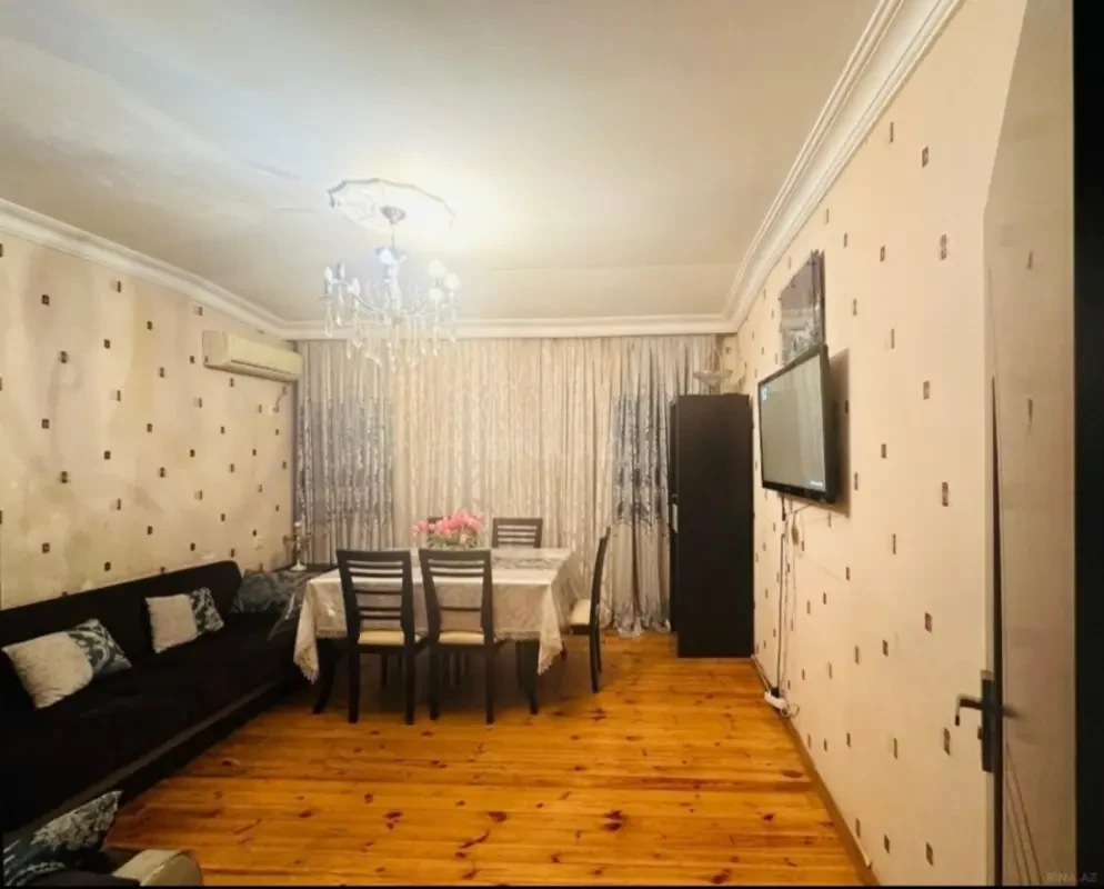 Satılır 2 otaqlı mənzil 60 m²