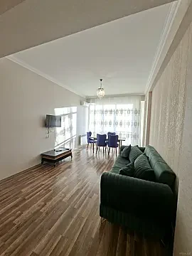 Kirayə verilir 2 otaqlı mənzil 75 m² — Bakı 2 otaq 75.00 m²