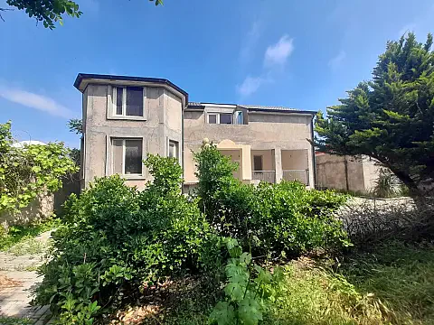 Satılır 5 otaqlı həyət evi 140 m² — Bakı 5 otaq 140.00 m²