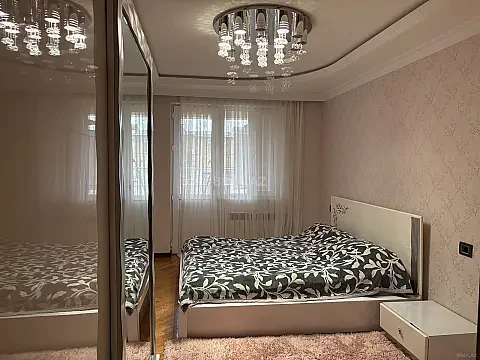 Kirayə verilir 2 otaqlı mənzil 70 m² — Bakı, Nərimanov 2 otaq 70.00 m²