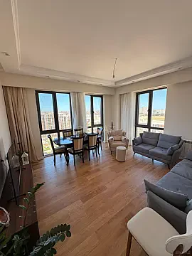 Satılır 4 otaqlı mənzil 105 m² — Bakı, İnşaatçılar 4 otaq 105.00 m²