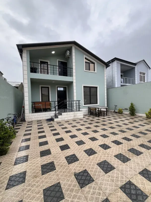 Satılır 5 otaqlı həyət evi 160 m²