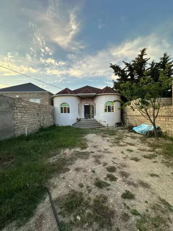 Satılır 3 otaqlı həyət evi 90 m²