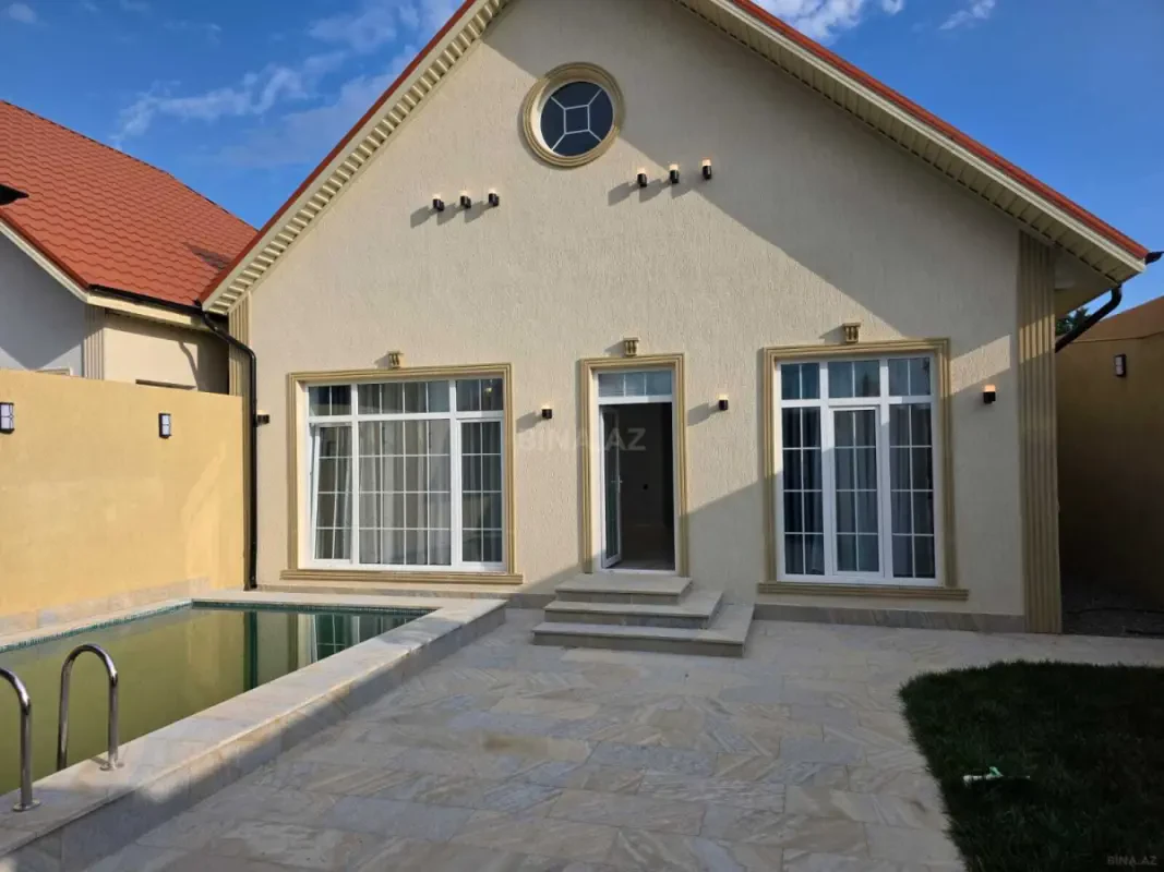 Satılır 4 otaqlı həyət evi 160 m²