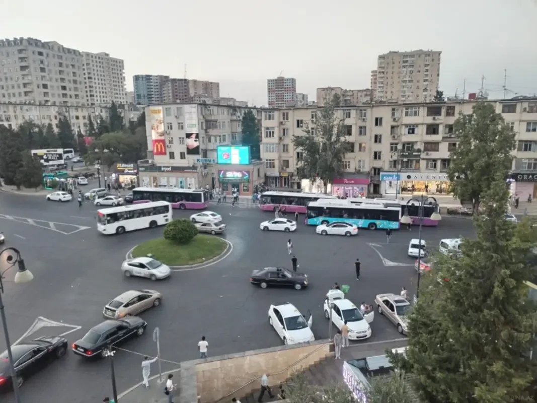 Satılır 1 otaqlı mənzil 33 m²