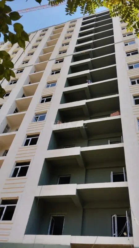 Satılır 2 otaqlı mənzil 113.5 m²