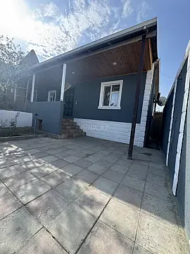 Satılır 3 otaqlı həyət evi 90 m² — Bakı, Saray 3 otaq 90.00 m²