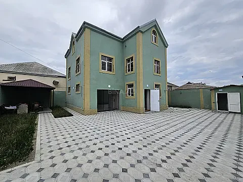 Satılır 8 otaqlı həyət evi 300 m² — Bakı, Binə 8 otaq 300.00 m²