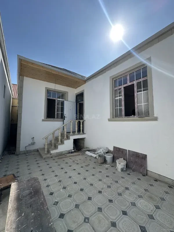 Satılır 2 otaqlı həyət evi 60 m²