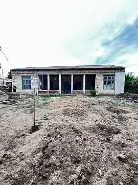 Satılır 4 otaqlı həyət evi 930 m² — Bakı, Buzovna 4 otaq 930.00 m²