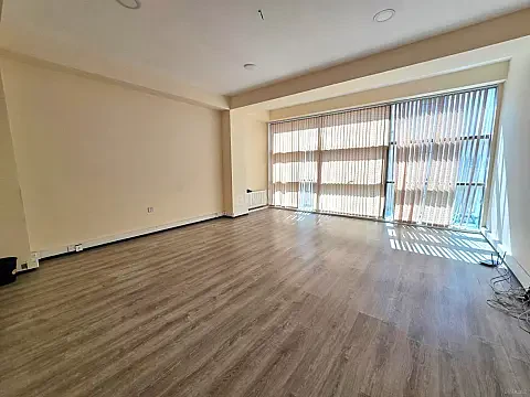 Kirayə verilir 7 otaqlı ofis 250 m² — Bakı, Nərimanov 7 otaq 250.00 m²