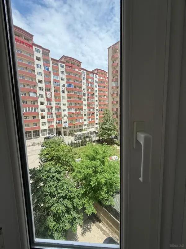 Satılır 2 otaqlı mənzil 66 m²