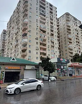 Satılır 2 otaqlı mənzil 80 m² — Bakı, Həzi Aslanov qəs. 2 otaq 80.00 m²