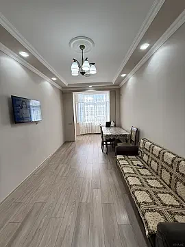 Satılır 2 otaqlı mənzil 60 m² — Bakı, Əhmədli 2 otaq 60.00 m²