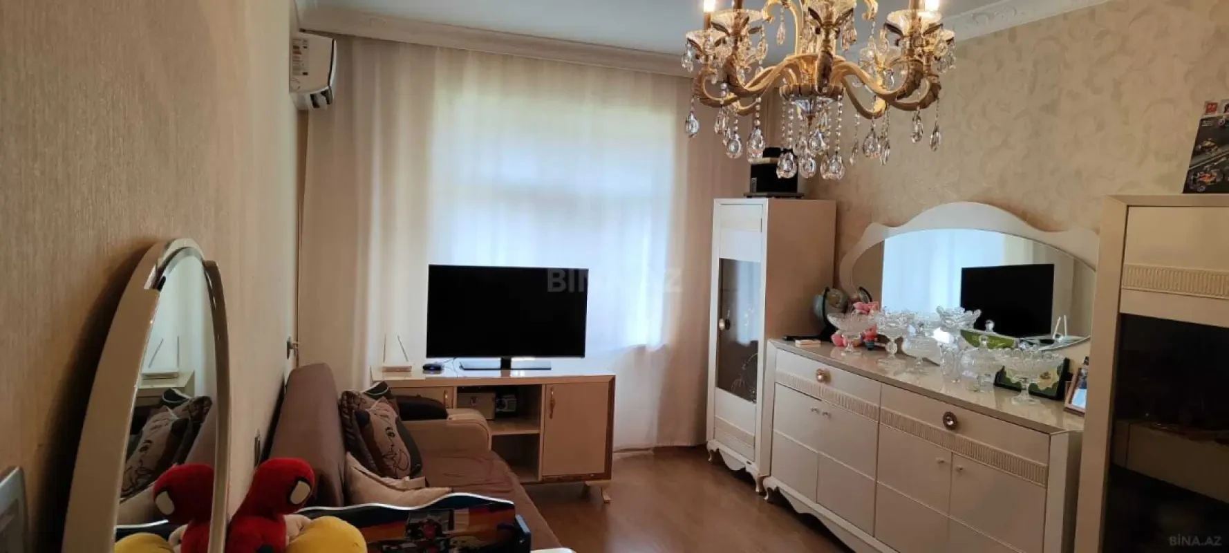 Satılır 2 otaqlı mənzil 65 m²