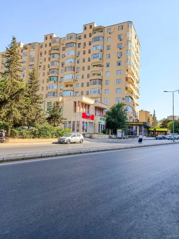 Satılır 2 otaqlı mənzil 52 m²