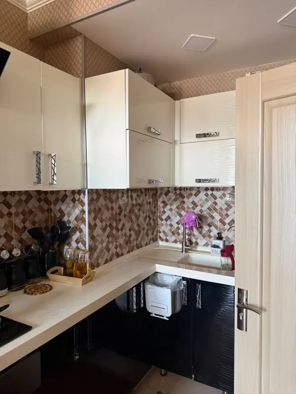 Satılır 3 otaqlı mənzil 120 m²