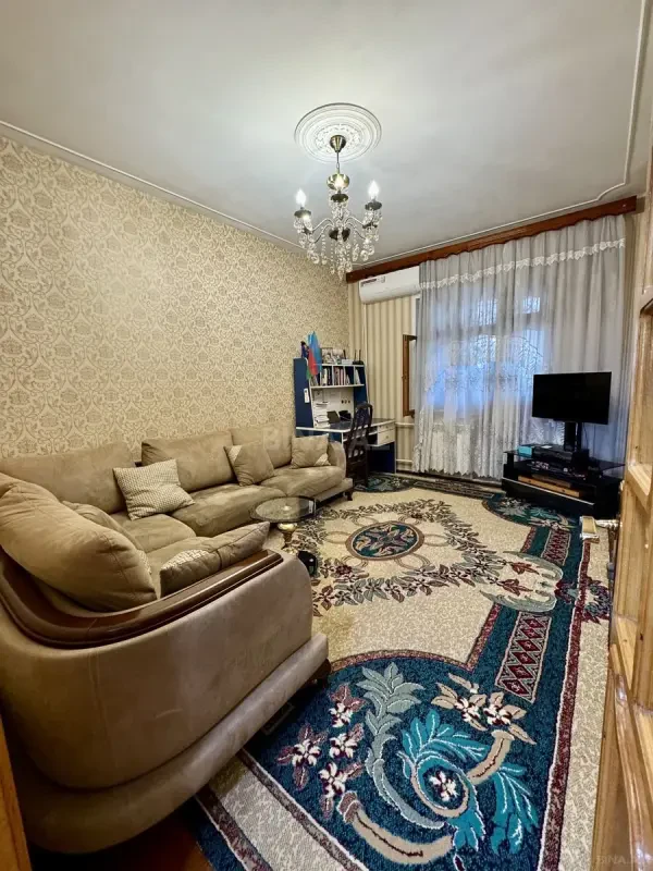 Satılır 3 otaqlı mənzil 85 m²