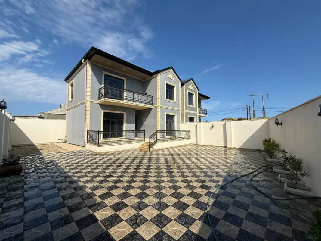 Satılır 5 otaqlı həyət evi 120 m²