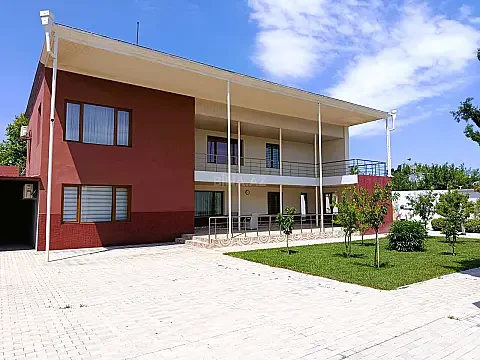 Satılır 6 otaqlı həyət evi 300 m² — Bakı, Novxanı 6 otaq 300.00 m²