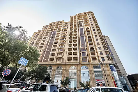 Kirayə verilir 3 otaqlı mənzil 170 m² — Bakı, Nəsimi 3 otaq 170.00 m²