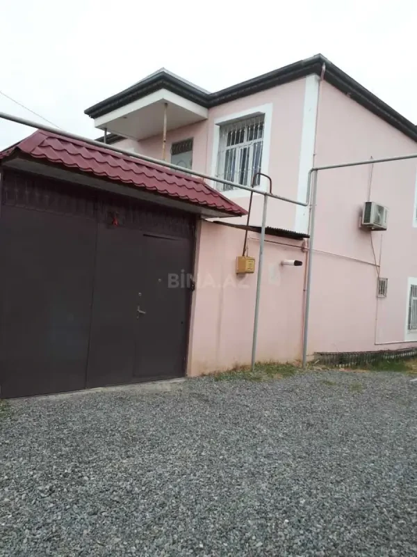 Satılır 4 otaqlı həyət evi 180 m²