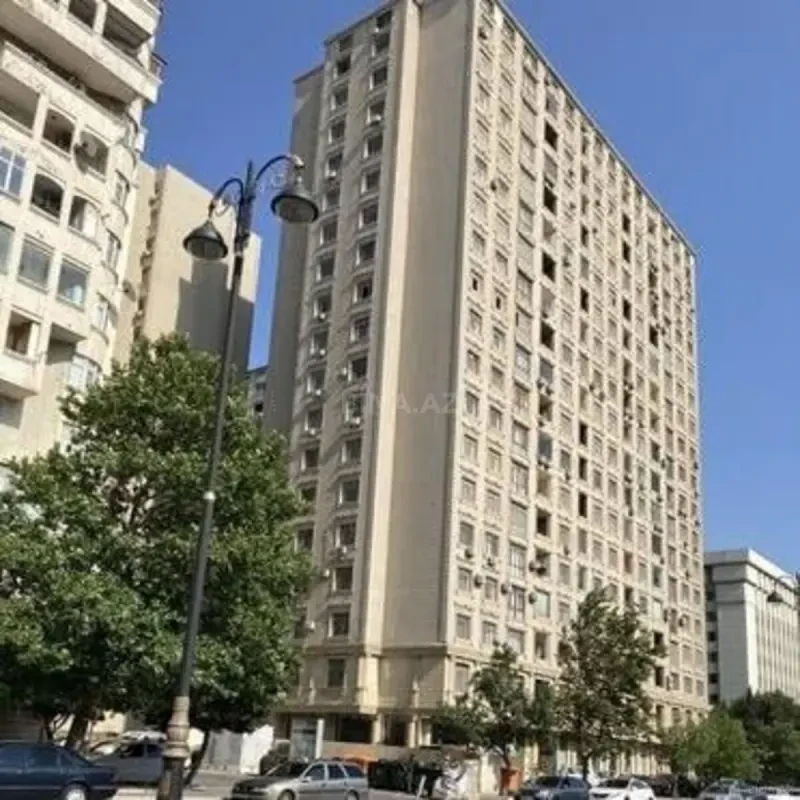 Satılır 2 otaqlı mənzil 90 m²