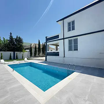 Kirayə verilir 5 otaqlı həyət evi 180 m² — Bakı, Şüvəlan 5 otaq 180.00 m²