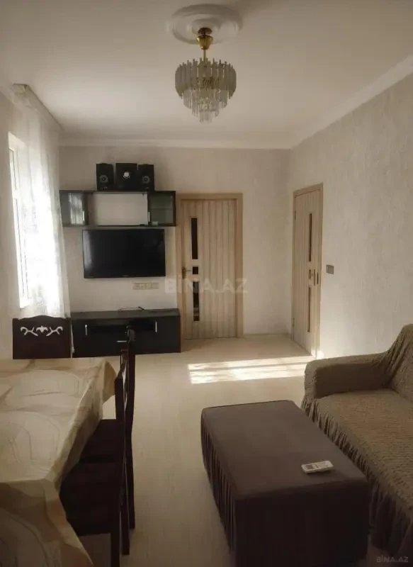 Kirayə verilir 3 otaqlı mənzil 55 m²