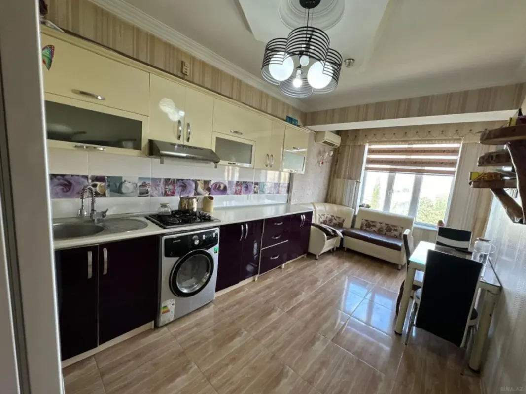 Kirayə verilir 3 otaqlı mənzil 120 m²
