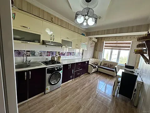 Kirayə verilir 3 otaqlı mənzil 120 m² — Bakı 3 otaq 120.00 m²