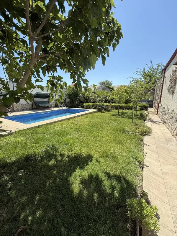 Kirayə verilir 4 otaqlı həyət evi 150 m²