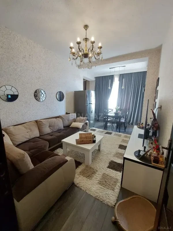 Satılır 2 otaqlı mənzil 56 m²