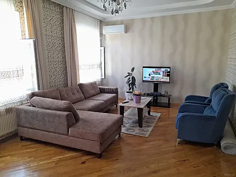 Kirayə verilir 5 otaqlı həyət evi 150 m² — Bakı, Badamdar 5 otaq 150.00 m²
