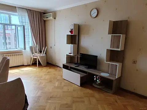 Kirayə verilir 2 otaqlı mənzil 50 m² — Bakı, Həzi Aslanov qəs. 2 otaq 50.00 m²