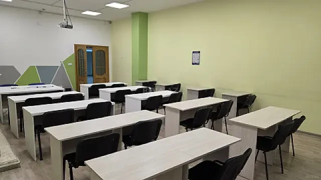 Kirayə verilir 5 otaqlı ofis 200 m² — Bakı 5 otaq 200.00 m²