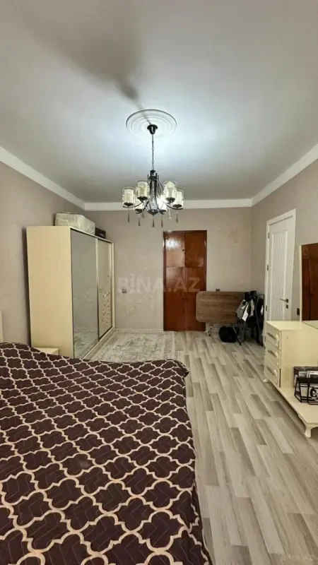 Satılır 3 otaqlı mənzil 90 m²
