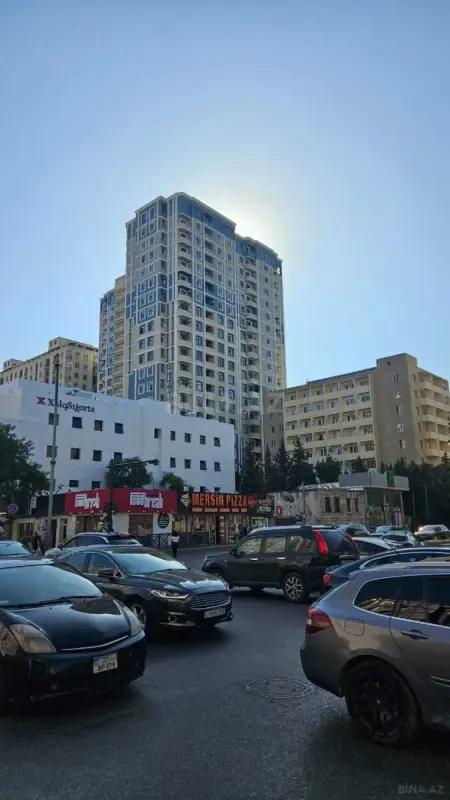 Kirayə verilir 2 otaqlı mənzil 70 m²